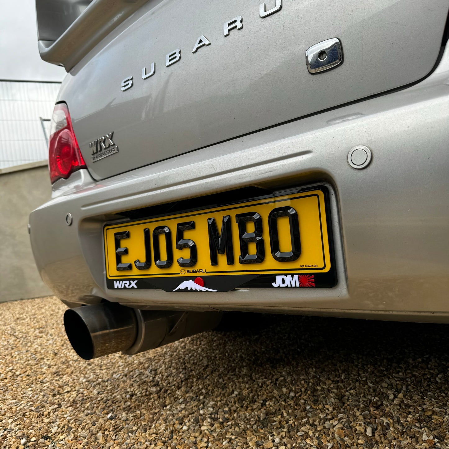 Bespoke Plates & Holders