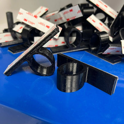 Honey Comb Grill Number Plate Clips (Pack of 2)