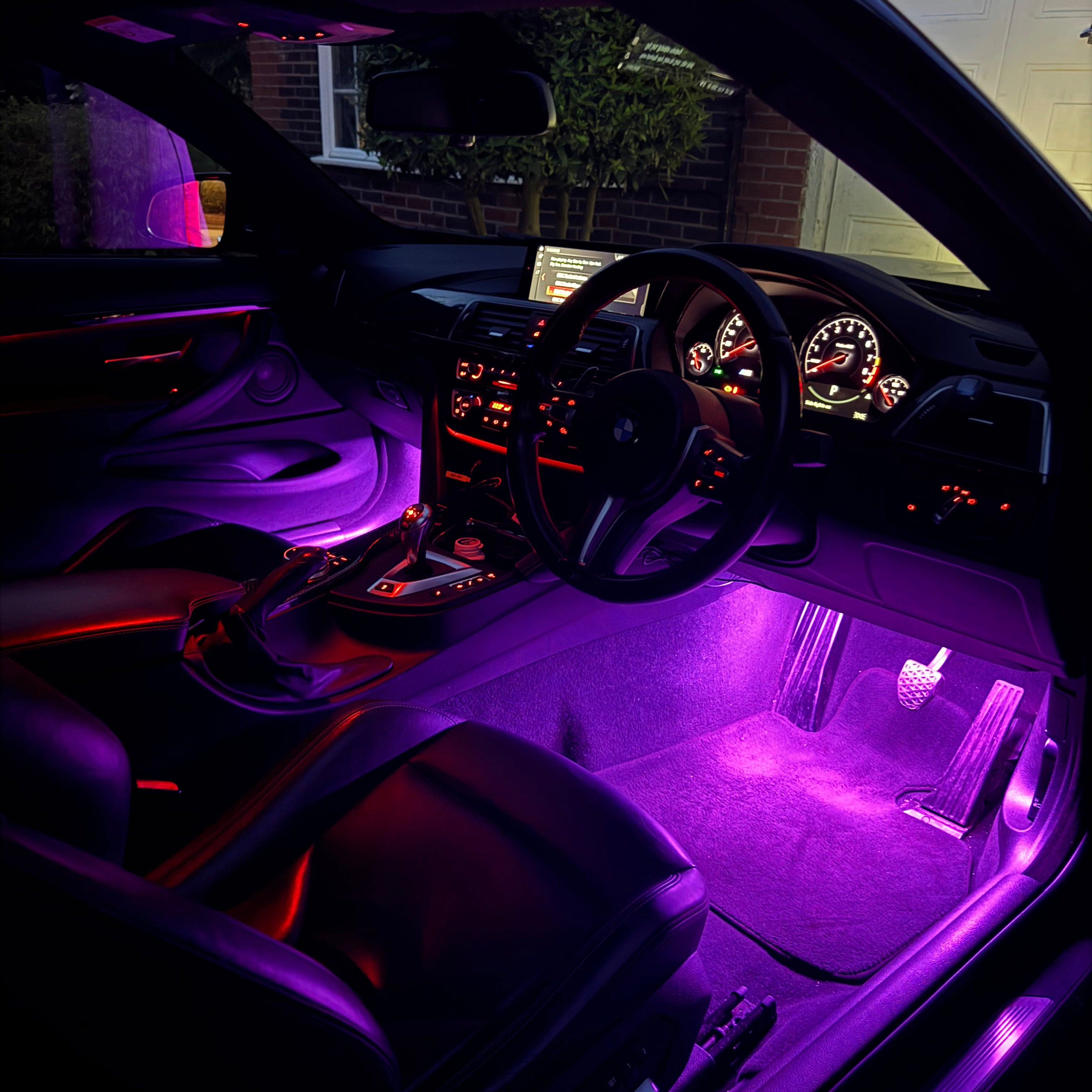 Purple footwell lights